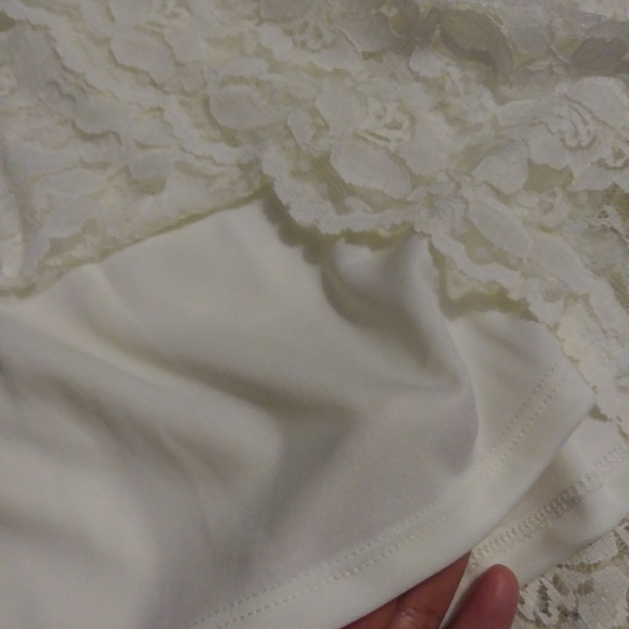 Lace Skirt - Picture 4 of 8